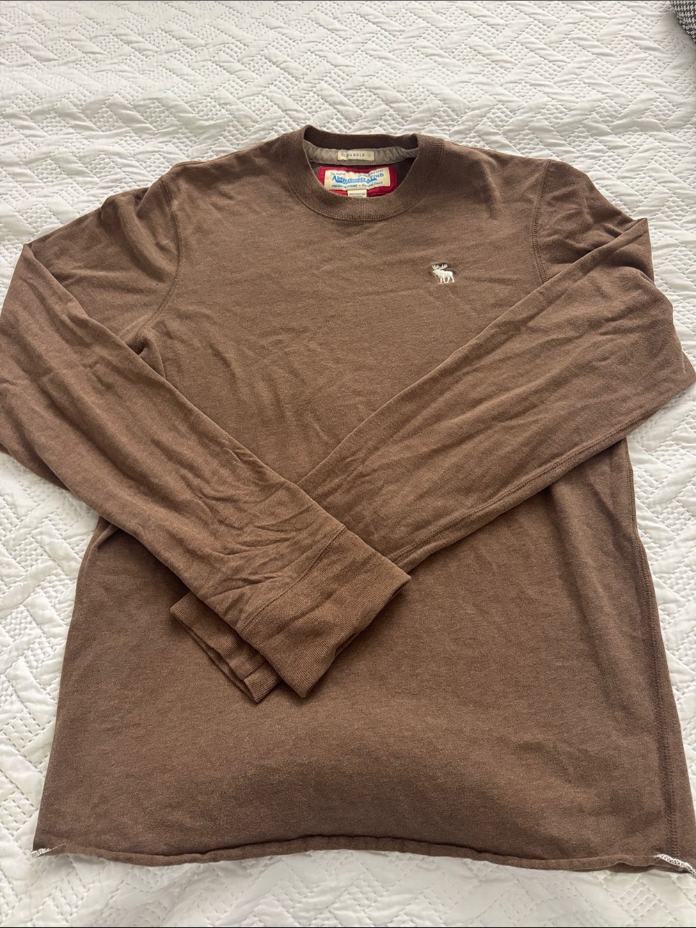 Abercrombie & Fitch Men's Chocolate Brown Long-Sleeve Crew